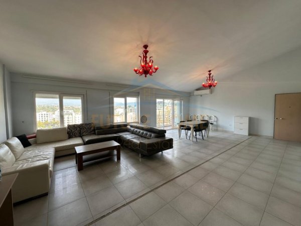 Tirane, shitet apartament Kati 6, 562 m² 843.000 €