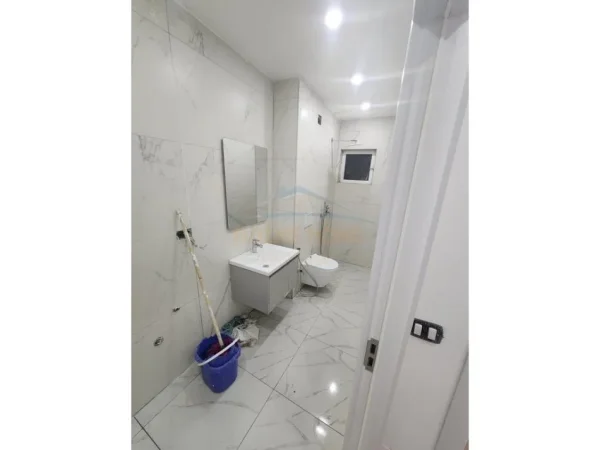 Tirane, shitet apartament Kati 1, 59 m² 180.000 € 