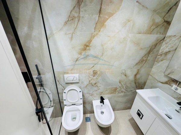 Tirane, shitet apartament Kati 0, 40 m² 125.000 € 