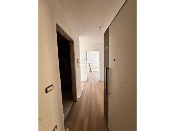 Tirane, shitet apartament Kati 9, 88 m² 165.920 €