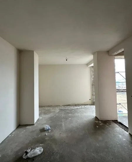 Tirane, shitet apartament 1+1 , 65 m² 138.800 € 