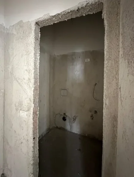 Tirane, shitet apartament 1+1 , 65 m² 138.800 € 