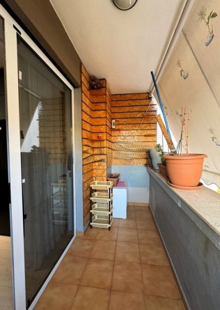 Tirane, jepet me qera apartament 2+1 Kati 3, 116 m² 800 € (BRRYLI)