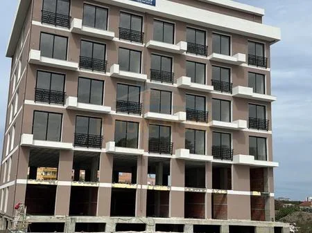 Shqiperi, shitet apartament 1+1 Kati 1, 65.000 € 