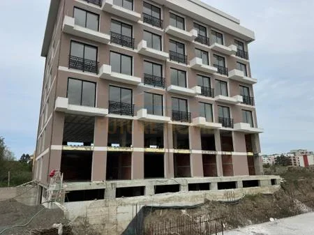 Shqiperi, shitet apartament 1+1 Kati 1, 65.000 € 