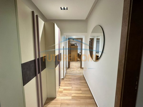 Tirane, shes apartament 2+1 Kati 1, 100 m² (petronini)