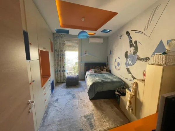 Tirane, shes apartament 2+1+Aneks+Ballkon Kati 2, 100 m² 255.000 € (kompleksi sona liqeni thate)