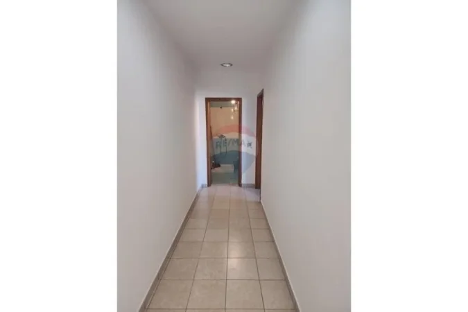 Tirane, shitet apartament 2+1 Kati 4, 97 m² 150.000 € (Kthesa e Kamzes)