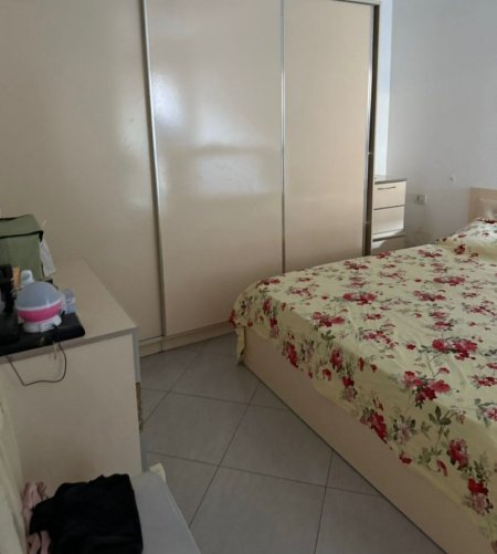 Tirane, shitet apartament 2+1+Ballkon , 106 m² 155.000 € (Astir)