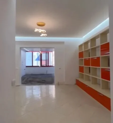 Tirane, shitet apartament 2+1 Kati 2, 110 m² 105.000 € (Terminali)