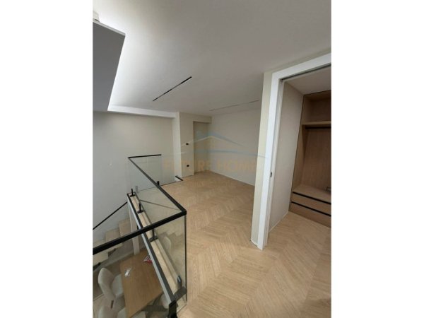 Shqiperi, shes apartament duplex 2+1+Aneks+Ballkon Kati 1, 100 m² 195.000 € (GOLDEN PARK 3)