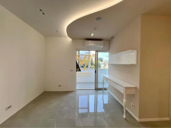 Tirane, jepet me qera ambjent biznesi Kati 2, 140 m² 1.600 € (RR. PANORAMA, HARRY FULTZ)