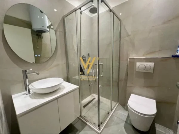 Tirane, jepet me qera ambjent biznesi Kati 2, 140 m² 1.600 € (RR. PANORAMA, HARRY FULTZ)