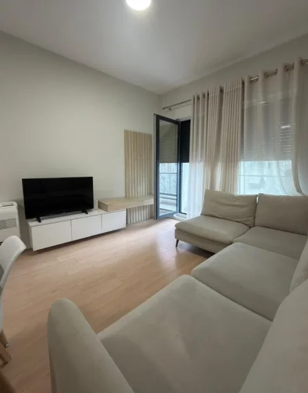 Tirane, shitet apartament 2+1 , 94 m² 235.000 € 