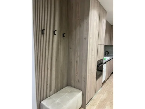 Tirane, jepet me qera apartament 1+1 Kati 5, 74 m² 800 € (Bulevardi Zogu 1)