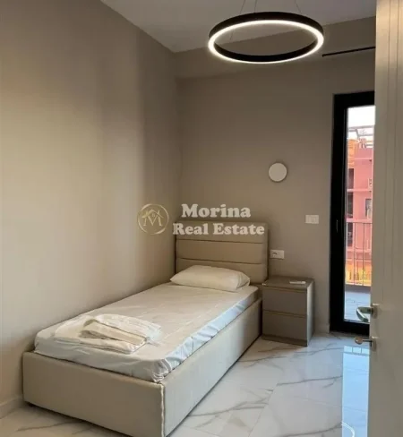 Tirane, jepet me qera apartament 3+1 Kati 15, 110 m² 1.900 € (Rruga e Kavajes)