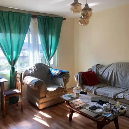 Tirane, jepet me qera apartament 2+1 Kati 4, 82 m² 500 € (Kinostudio)