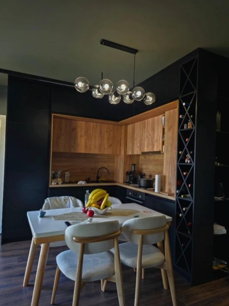 Tirane, shitet apartament+verande | Penthouse 2+1 Kati 5, 230 m² 500.000 € (Ali Demi , Ish Tregu Elektrik)