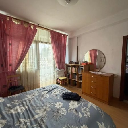 Tirane, shitet apartament 3+1 Kati 5, 103 m² 250.000 € (Rruga e Kosovareve)
