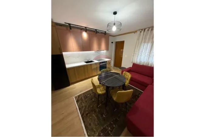 Korce, shitet shtepi 3+1 Kati 1, 144 m² 350.000 € (Voskopoje)