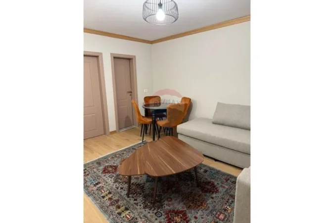 Korce, shitet shtepi 3+1 Kati 1, 144 m² 350.000 € (Voskopoje)