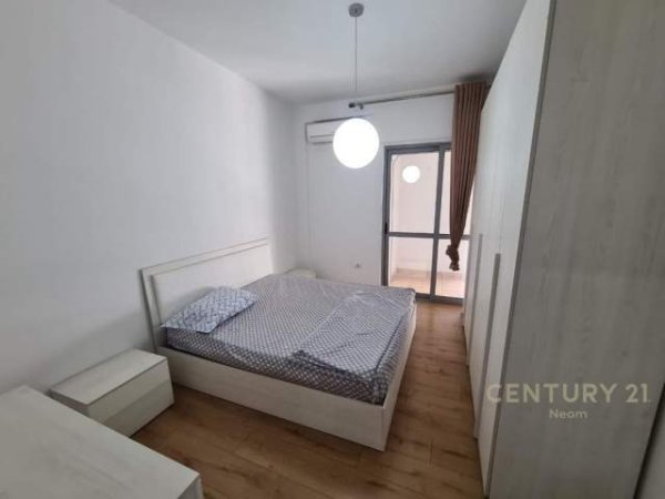 Tirane, jepet me qera apartament 2+1+BLK Kati 6, 98 m² 700 Euro (21-Dhjetori)