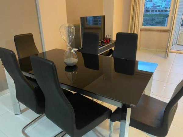 Tirane, jepet me qera Vile Kati 2, 119 m² 1.500 Euro (Rezidenca Kodra e Diellit 1)