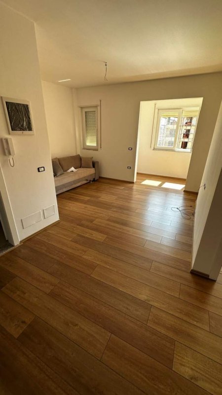 Tirane, shitet apartament 1+1+A Kati 6, 52 m² 57.000 Euro (Astir, Vila L 2)