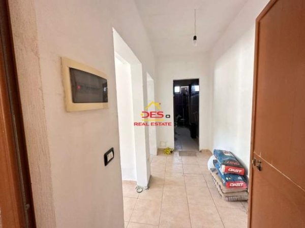 Vlore, shitet apartament Kati 5, 58 m² 38.000 Euro (Rruga Janaq Kilica,Vlore)