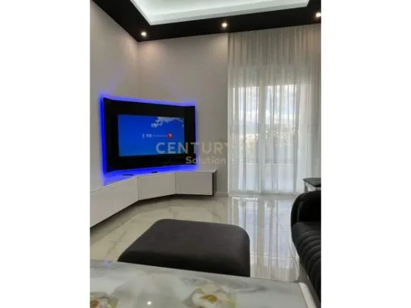 Tirane, jepet me qera apartament 1+1 Kati 1, 79 m² 600 Euro (Kopeshti Zoologjik)