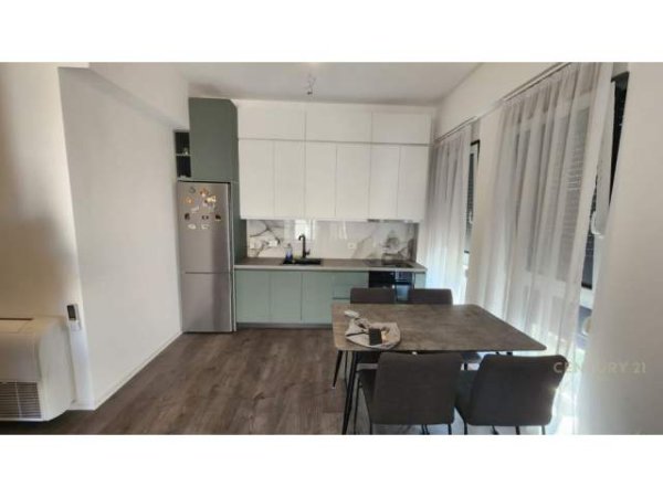 Tirane, jepet me qera apartament 2+1 Kati 7, 82 m² 600 Euro (21 dhjetori)