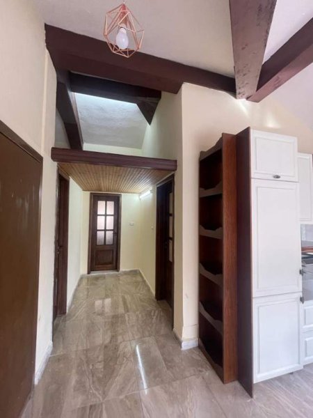 Tirane, jepet me qera apartament duplex 2+1+BLK Kati 3, 118 m² 38000 Leke (VARRI BOMIT)