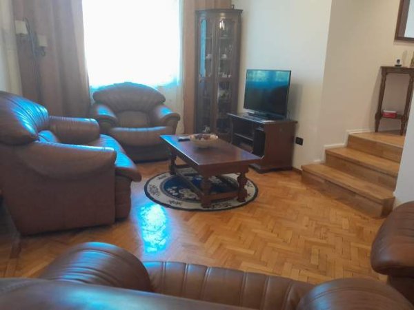 Tirane, jepet me qera apartament 1+1 Kati 2, 72 m² 500 Euro (Rruga e Elbasanit)