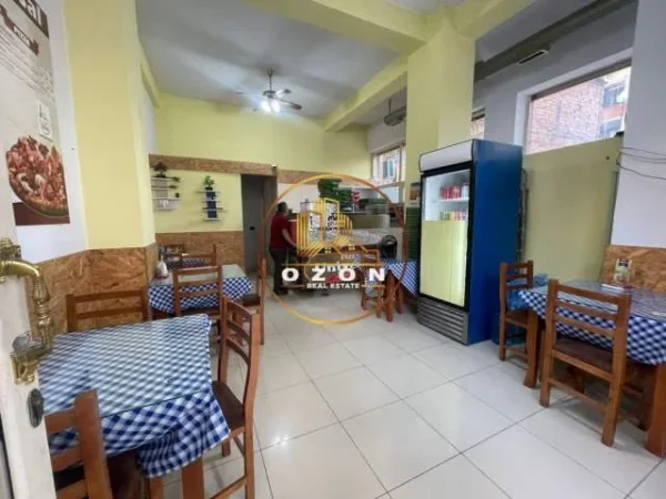 Tirane, shitet ambjent biznesi Kati 0, 100 m² 11.000 Euro (RRUGA E KAVAJES)