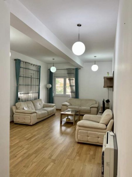 Tirane, jepet me qera apartament 2+1+A+BLK Kati 2, 170 m² 1.500 Euro (Touch of the Sun ne Sauk)