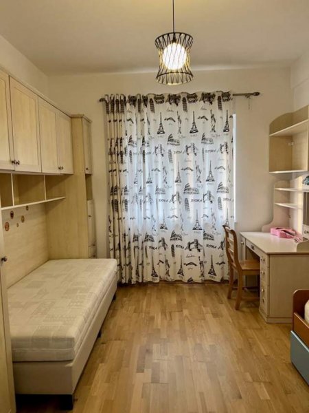 Tirane, jepet me qera apartament 2+1+A+BLK Kati 2, 170 m² 1.500 Euro (Touch of the Sun ne Sauk)