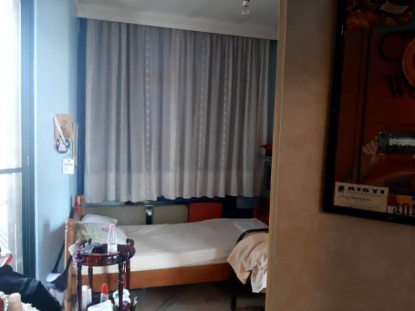 Tirane, shitet apartament 3+1+A+BLK Kati 4, 110 m² 1.600 Euro/m2 (21 Dhjetori Ish fusha e zeze, te blloku Gora)