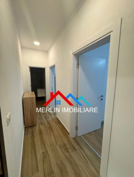 Tirane, jepet me qera apartament 1+1+Ballkon Kati 2, 80 m² 414 € (RRUGA ISLAM RUSI,SHKOZE)