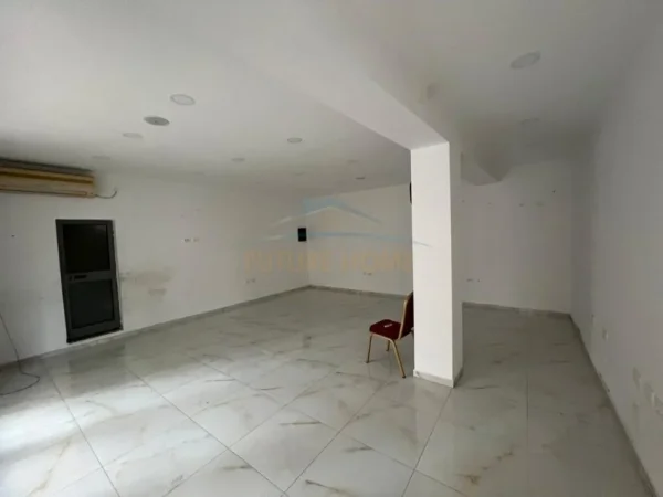 Tirane, shitet ambjent biznesi Kati 0, 48 m² 160.000 €