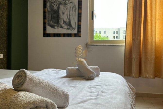 Tirane, jepet me qera apartament 1+1+Ballkon Kati 2, 65 m² 550 € (Rruga Eduard Mano)