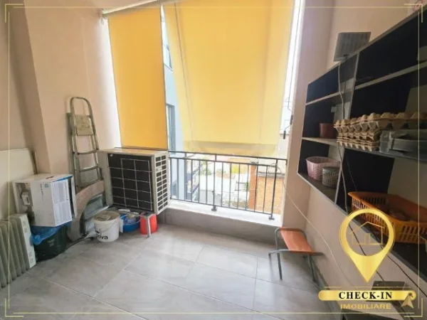 Tirane, shitet apartament 2+1+Aneks+Ballkon Kati 5, 132 m² 345.000 € (Luxor 3, Pazari i ri)