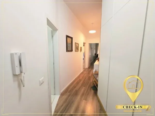 Tirane, shitet apartament 2+1+Aneks+Ballkon Kati 5, 132 m² 345.000 € (Luxor 3, Pazari i ri)