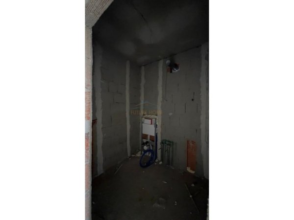 Tirane, shitet apartament Kati 4, 86 m² 218.482 €