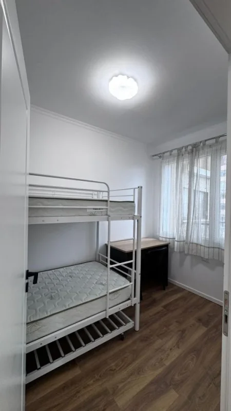 Tirane, shes apartament 2+1+Ballkon Kati 5, 65 m² 139.000 € (Don Bosko)