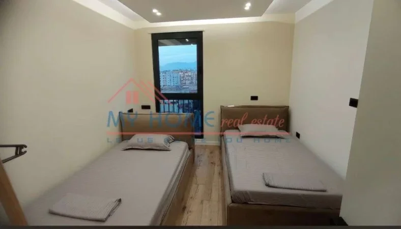Tirane, jepet me qera apartament 2+1+Ballkon Kati 9, 105 m² 1.400 € (Rruga e Kosovareve)
