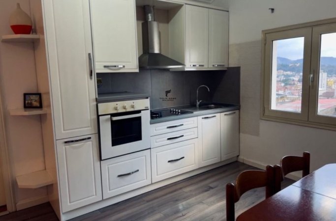 Tirane, jepet me qera apartament 2+1 Kati 2, 80 m² 510 € (QYTETI STUDENTI)