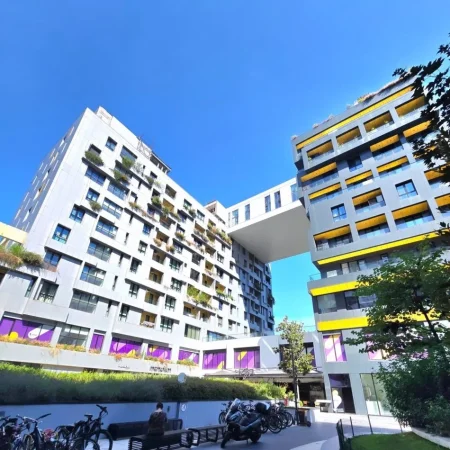 Tirane, shitet apartament 1+1 , 45 m² 137.000 € (Square 21)
