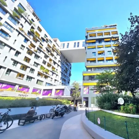 Tirane, shitet apartament 1+1 , 45 m² 137.000 € (Square 21)