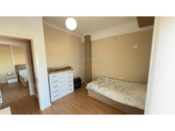 Tirane, shitet apartament 2+1 Kati 7, 68 m² 175.000 € 