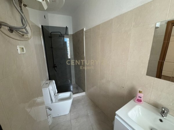 Tirane, jepet me qera 2+1 Kati 6, 106 m² 550 € (Astir)